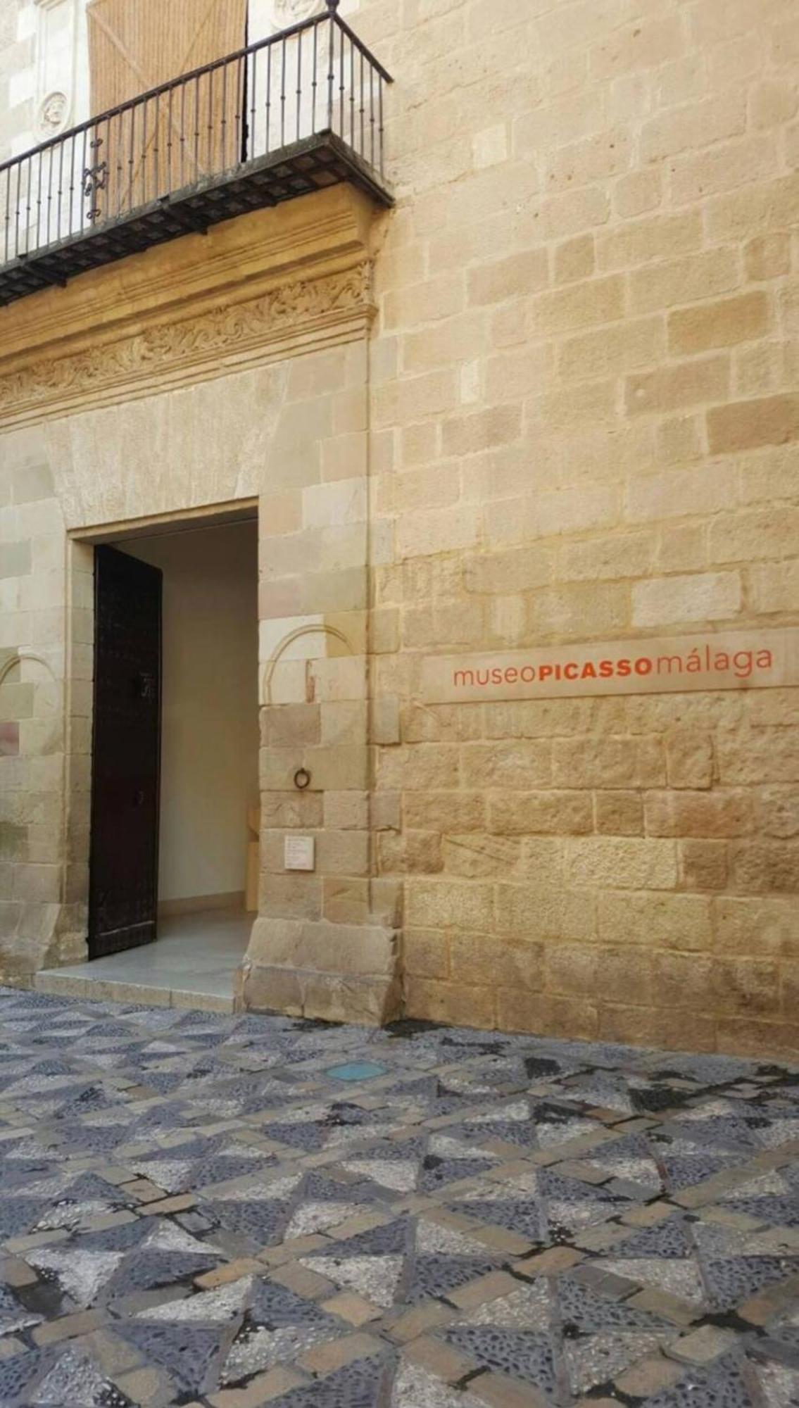 Acogedor Apartamento Picasso Малага Экстерьер фото